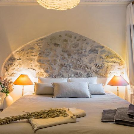 Bed and Breakfast Provencebleue Auribeau Экстерьер фото