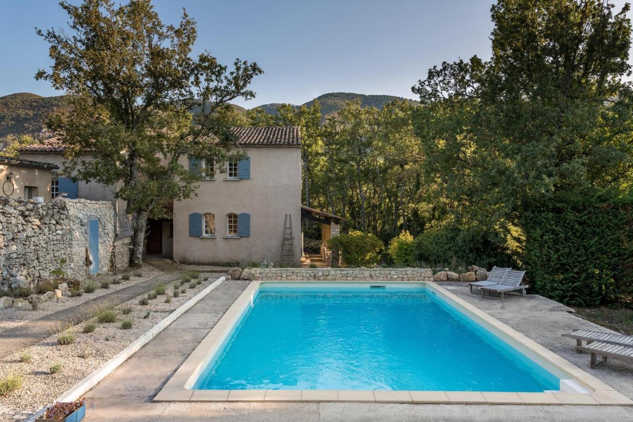 Bed and Breakfast Provencebleue Auribeau Экстерьер фото